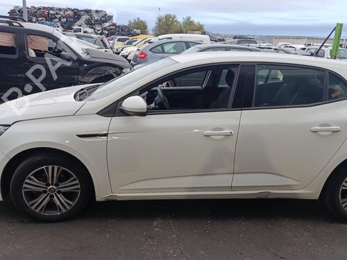 Used Parts RENAULT MEGANE IV Saloon 4960728