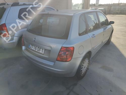 Faro izquierdo FIAT STILO (192_) 1.6 16V (192_XB1A) | BP17817564C28