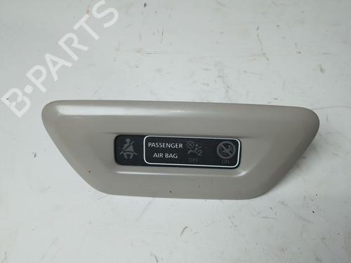 Used Interior roof light DACIA DUSTER (HM_) 1.2 TCe 125 4x4 (HMMA) (125 hp) 17913762