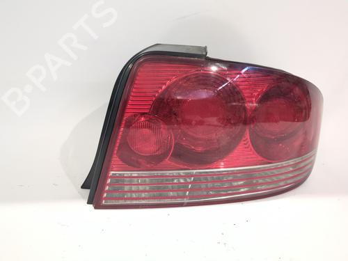 Used Right taillight HYUNDAI SONATA IV (EF) [1998-2005]  29734303