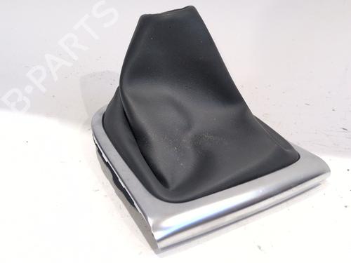 Used Shift knob Shift knob RENAULT CAPTUR I (J5_, H5_) 1.5 dCi 90 (J5N4, J5M5, J5MW, J5M6, J5AL, J5AJ) (90 hp) 33114664 33114664