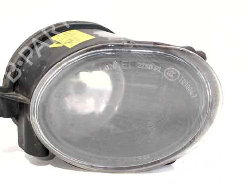 Højre foran tåkelykt VOLVO S40 II (544) 2.0 D (136 hp) 30573156