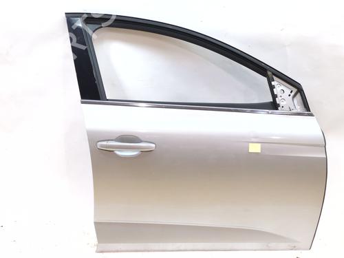 right-front-door-renault-megane-iv-hatchback-b9amn_-2015-32853069 main image