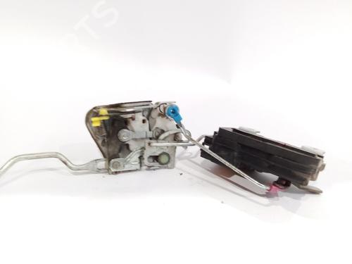 Front right lock HYUNDAI H-1 Van (A1) 2.5 CRDi | BP17823457C97 