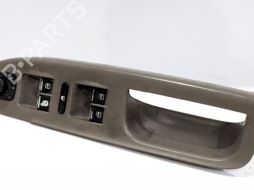 Used Left front window switch VW PASSAT B6 (3C2) 2.0 TDI (170 hp) 30158450