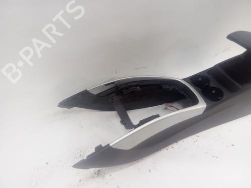 Armrest / Center console AUDI Q5 (8RB) 2.0 TDI quattro | BP24104886I20 