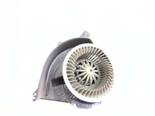 Varmeblæser VW POLO V (6R1, 6C1) 1.2 TSI (90 hp) 28381071
