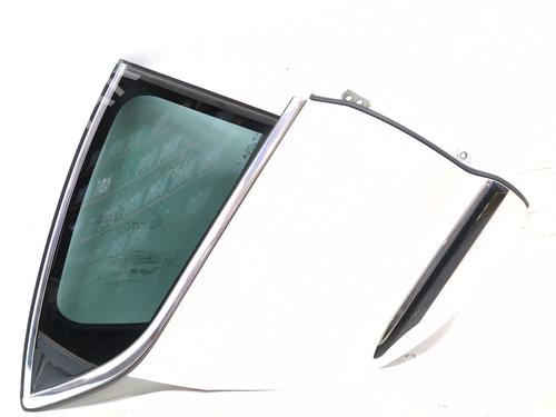 Used Right rear door Right rear door DS DS 4 / DS 4 CROSSBACK (NX_) 1.6 BlueHDi 115 (116 hp) 31181783 31181783