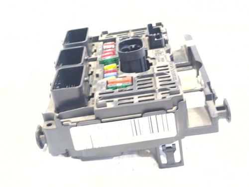 Used Fuse box Fuse box PEUGEOT 407 (6D_) 2.0 HDi 135 (6DRHRH, 6DRHRE, 6DRHRG, 6DRHRJ) (136 hp) 39944974 39944974
