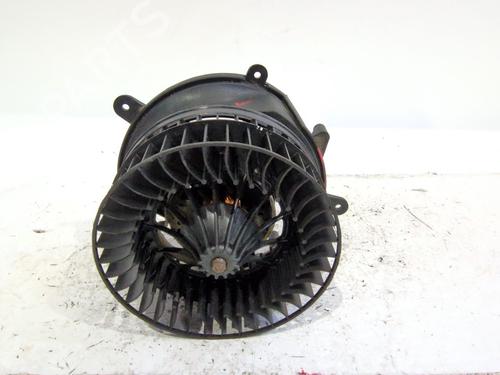 Used Heater blower motor MERCEDES-BENZ C-CLASS (W202) C 180 (202.018) (122 hp) 26025903