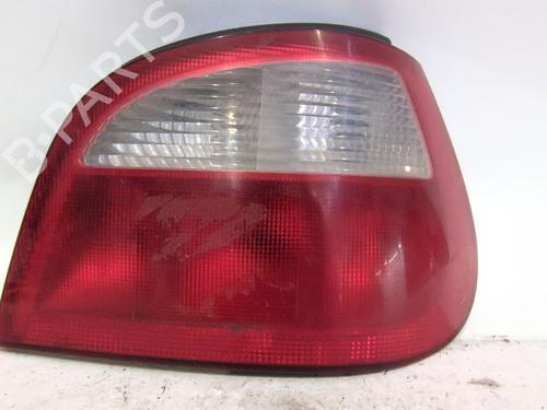 Used Right taillight RENAULT MEGANE II (BM0/1_, CM0/1_) 1.6 16V (BM0C, CM0C) (113 hp) 26167740