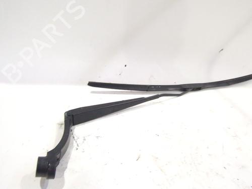 Front windshield wiper arm SUBARU LEGACY V (BM) 2.0 D AWD (BMD) | BP24648954C143 