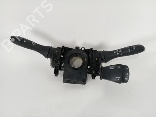 Used Switch RENAULT MEGANE IV Hatchback (B9A/M/N_) 1.3 TCe 140 (B9NB) (140 hp) 13501649