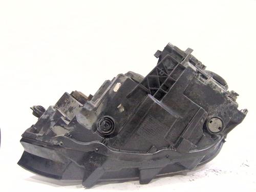 Right headlight VW PASSAT B8 (3G2, CB2) 2.0 TDI | BP31799497C29