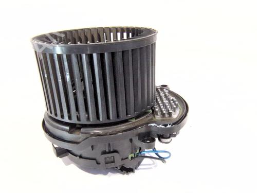 Heater blower motor RENAULT MEGANE IV Hatchback (B9A/M/N_) 1.5 dCi 110 (B9A3) | BP29734598M62