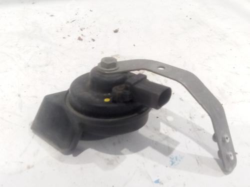 Horn AUDI Q5 (8RB) 2.0 TDI quattro | BP24104849E13 
