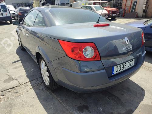 Front bumper RENAULT MEGANE II Coupé-Cabriolet (EM0/1_) 1.9 dCi | BP27693344C7 