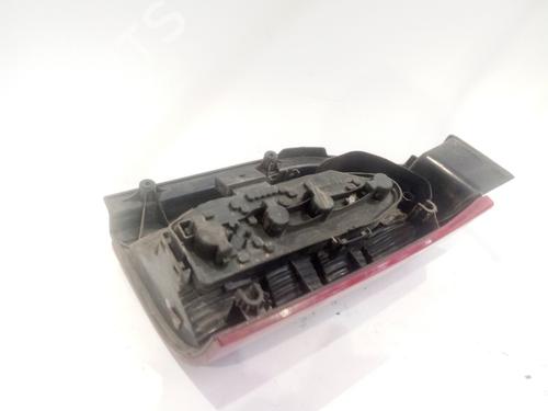 Left taillight VW TRANSPORTER T5 Bus (7HB, 7HJ, 7EB, 7EJ) 2.5 TDI | BP24338128C34 