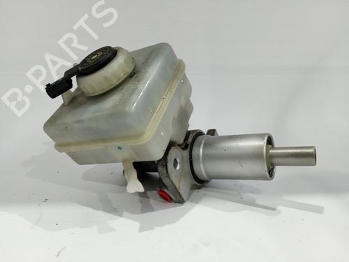 Used Brake master cylinder BMW 5 (E60) 530 i (231 hp) 17821447