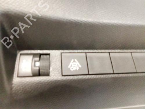 Frlygte justeringsmotor PEUGEOT 208 II (UB_, UP_, UW_, UJ_) 1.2 PureTech 100 | BP23041699E19 
