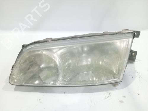 Used Left headlight HYUNDAI H-1 Van (A1) 2.5 CRDi (140 hp) 17823426