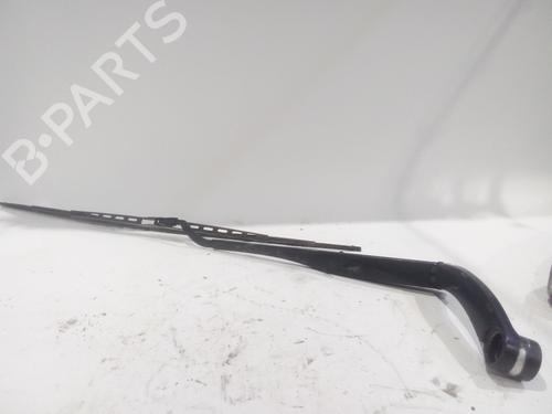 Used Front windshield wiper arm HYUNDAI KONA (OS, OSE, OSI) 1.6 GDi Hybrid (141 hp) 23894673