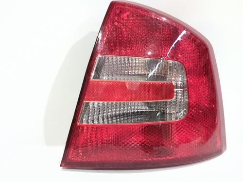 Højre baglygte SKODA OCTAVIA II (1Z3) 1.9 TDI (105 hp) 28808679