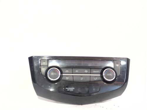 climate-control-nissan-qashqai-ii-j11-j11_-2013-36159308 main image