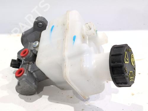 Brake master cylinder MG MG ZS SUV (AZS1) 1.5 VTi | BP30702130M77