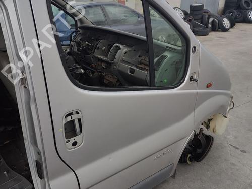 Used Right front door RENAULT TRAFIC II Bus (JL) 1.9 dCI 100 (JL0C, JL0K) (101 hp) 17821038