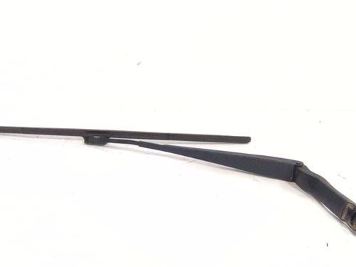 front-windshield-wiper-arm-renault-kadjar-ha_-hl_-2015-34621025 main image