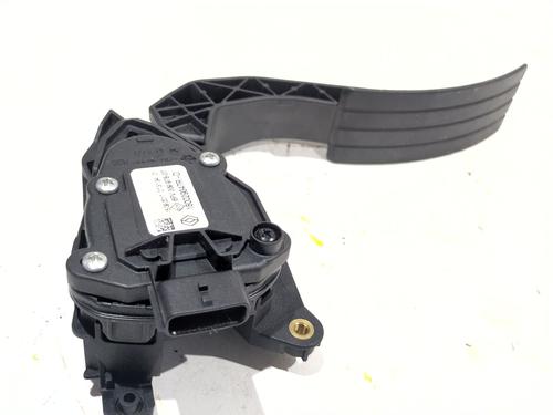 pedal-renault-clio-iv-bh_-2012-2013-2014-2015-2016-2017-2018-2019-2020-2021-34646019 main image