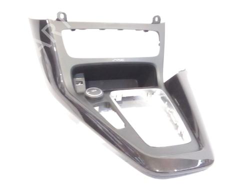Used Middle console FORD FOCUS III 1.0 EcoBoost (125 hp) 17822929