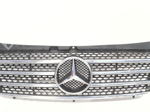 Used Front slam panel Front slam panel MERCEDES-BENZ VITO Bus (W639) [2003-2026] 33422128 33422128