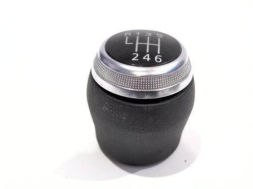 shift-knob-dacia-bigster-2024-36074645 main image