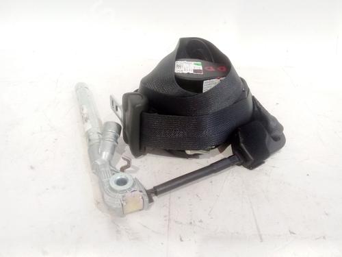 front-right-seatbelt-renault-clio-v-b7_-2019-38200996 main image