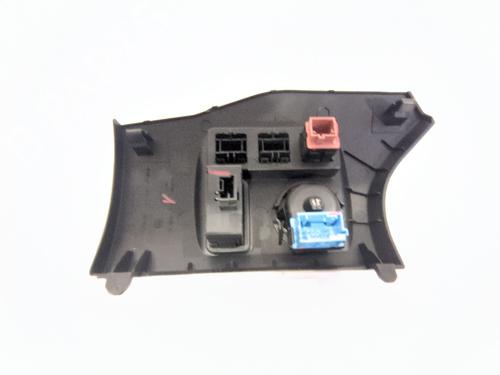 Switch CITROËN BERLINGO Box Body/MPV (B9) 1.6 BlueHDi 100 | BP28381114I30