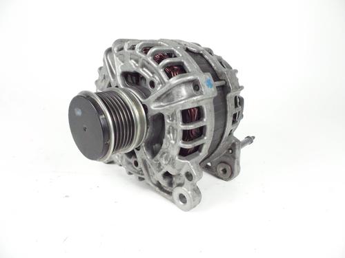 Used Alternator VW POLO CLASSIC (86C, 80) 1.0 (45 hp) 24699932
