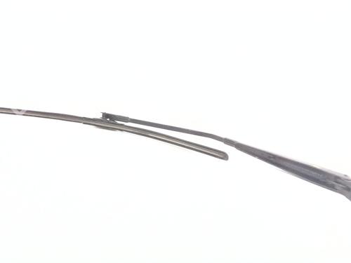 Used Front windshield wiper arm PEUGEOT 407 (6D_) 1.8 16V (6D6FYC) (125 hp) 27696259