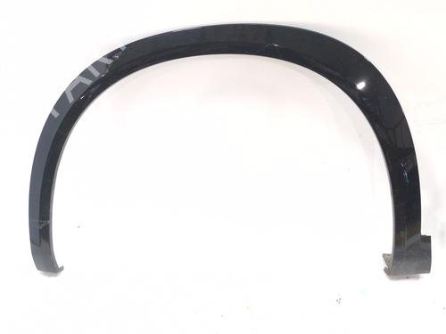 Used Front left wheel arch trim Front left wheel arch trim 37154496 37154496