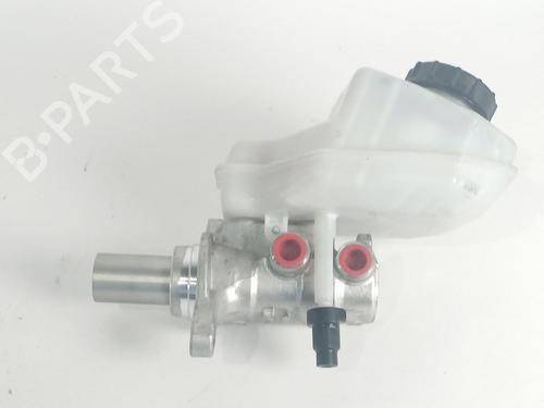 Used Brake master cylinder LAND ROVER RANGE ROVER EVOQUE (L551) 2.0 D150 4x4 (150 hp) 17818153
