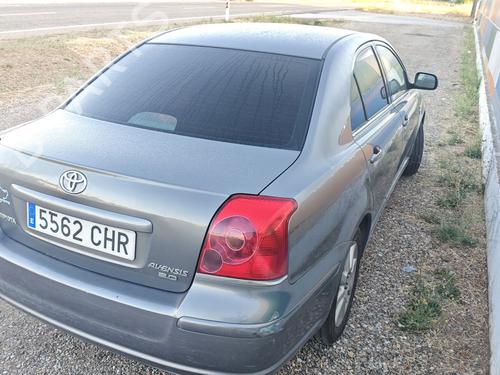 Right taillight TOYOTA AVENSIS Saloon (_T25_) 2.0 D-4D (CDT250_, CDT250R) | BP29271105C35 