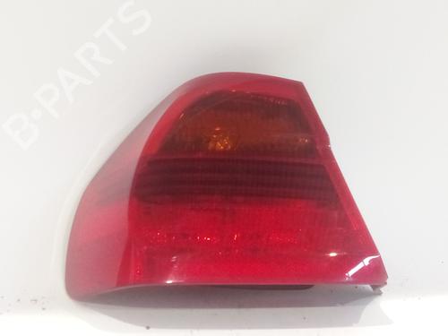 Used Left taillight BMW 3 (E90) 320 d (177 hp) 24104708