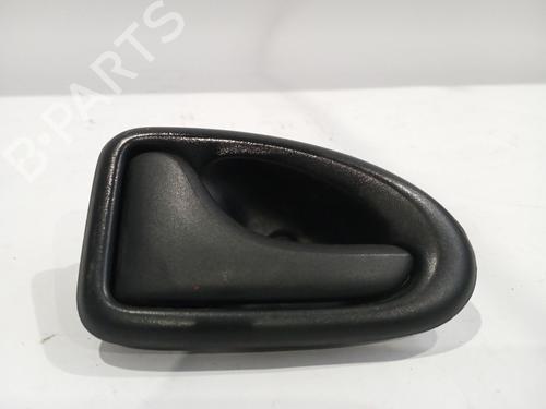 Used Front left interior door handle RENAULT MASTER II Van (FD) 2.5 dCi 120 (115 hp) 17823135
