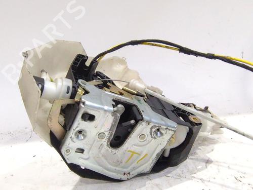 Rear left lock MERCEDES-BENZ S-CLASS (W220, V220) S 320 CDI (220.025, 220.125) | BP25005836C100 