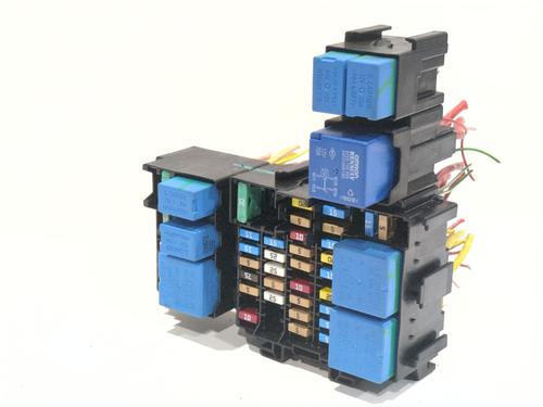 Used Fuse box RENAULT CAPTUR I (J5_, H5_) 1.2 TCe 120 (118 hp) 30611193