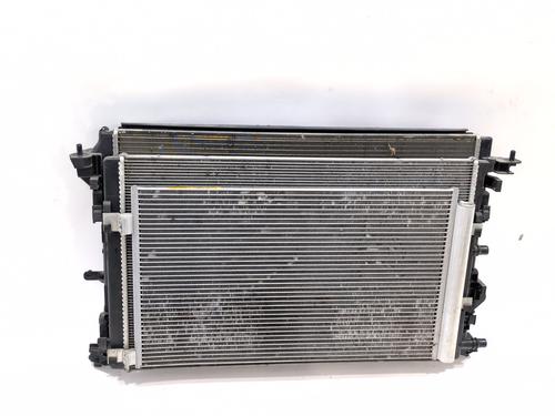 Used Radiator set Radiator set 38286052 38286052