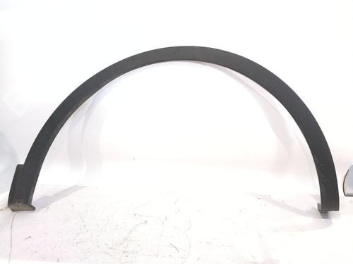 Used Front right wheel arch trim Front right wheel arch trim 38288627 38288627