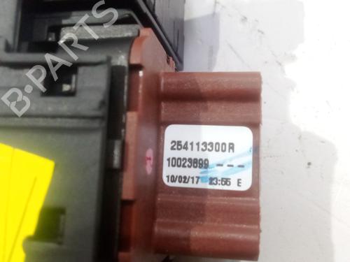 Right front window switch RENAULT CAPTUR I (J5_, H5_) 1.5 dCi 90 (J5N4, J5M5, J5MW, J5M6, J5AL, J5AJ) | BP38270964I26 - Image 5