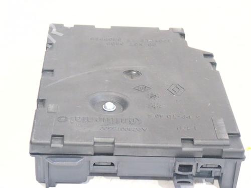 Card reader RENAULT CAPTUR I (J5_, H5_) 1.5 dCi 90 (J5N4, J5M5, J5MW, J5M6, J5AL, J5AJ) | BP33114382E4  - Image 5